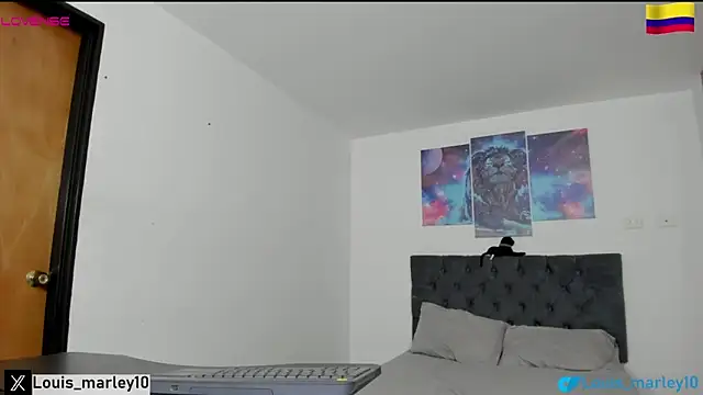 Snapshot of Louis_marley__ chatting on 01.07.25 Louis marley online show from 01.07.25