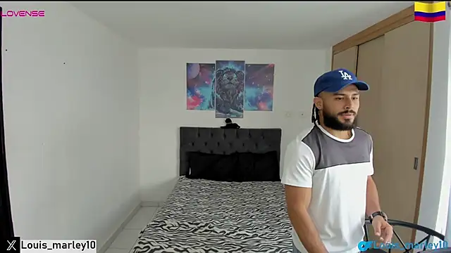 Snapshot of Louis_marley__ chatting on 01.20.25 Louis marley online show from 01.20.25