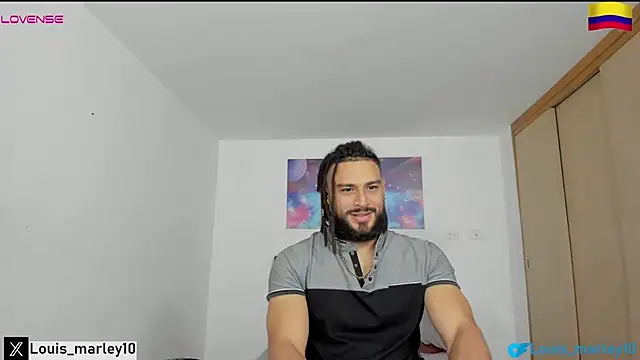 Snapshot of Louis_marley__ chatting on 01.29.25 Louis marley online show from 01.29.25