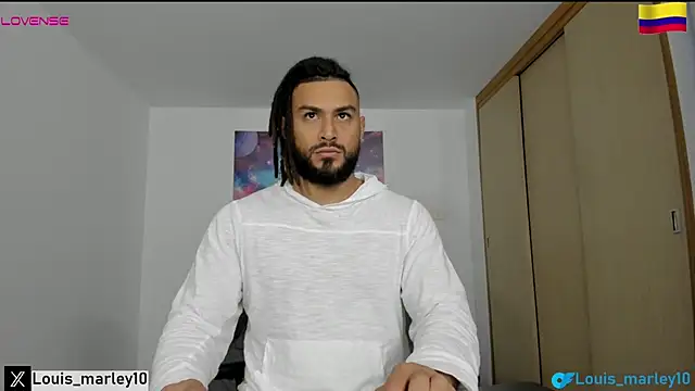 Snapshot of Louis_marley__ chatting on 02.09.25 Louis marley online show from 02.09.25