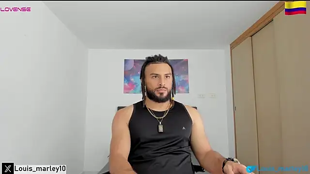 Snapshot of Louis_marley__ chatting on 02.10.25 Louis marley online show from 02.10.25