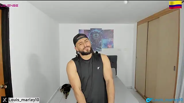 Snapshot of Louis_marley__ chatting on 02.17.25 Louis marley online show from 02.17.25