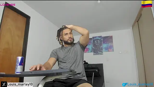 Snapshot of Louis_marley__ chatting on 03.13.25 Louis marley online show from 03.13.25