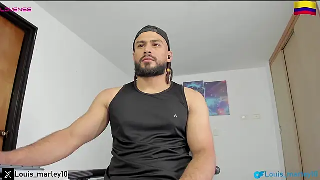 Snapshot of Louis_marley__ chatting on 03.21.25 Louis marley online show from 03.21.25