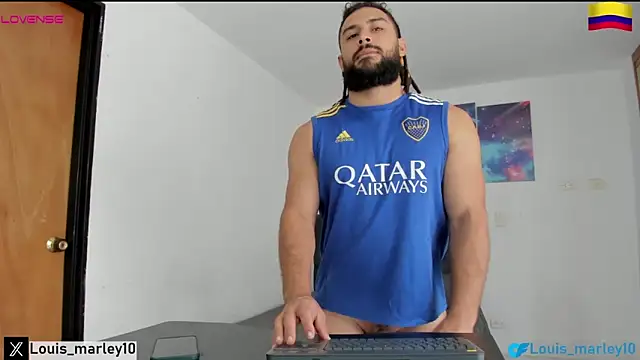 Snapshot of Louis_marley__ chatting on 09.25.25 Louis marley online show from 09.25.25