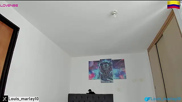 Snapshot of Louis_marley__ chatting on 11.07.25 Louis marley online show from 11.07.25