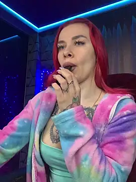 Snapshot of Queen_of_pain chatting on 01.24.25 Queen of pain online show from 01.24.25