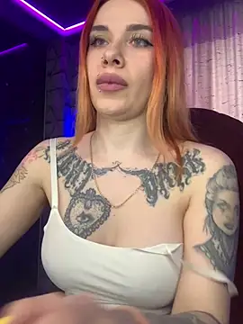 Snapshot of Queen_of_pain chatting on 02.16.25 Queen of pain online show from 02.16.25