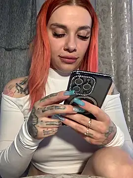 Snapshot of Queen_of_pain chatting on 03.17.25 Queen of pain online show from 03.17.25