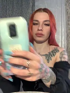 Snapshot of Queen_of_pain chatting on 03.18.25 Queen of pain online show from 03.18.25