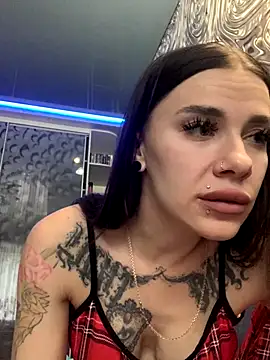 Snapshot of Queen_of_pain chatting on 09.27.25 Queen of pain online show from 09.27.25