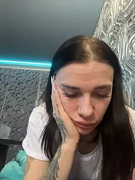 Queen of pain online show from 02.02.26