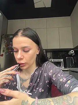 Queen of pain online show from 03.21.26