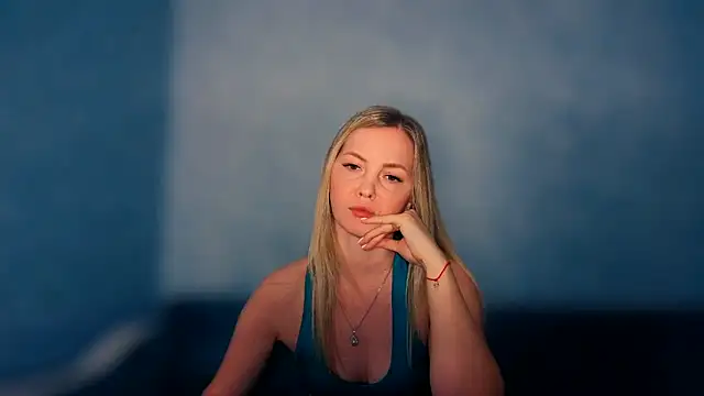 iam Venus online show from 04.20.26