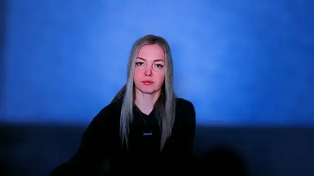 iam Venus online show from 04.25.26