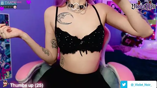 Snapshot of Violet_Noir chatting on 12.16.24 Violet Noir online show from 12.16.24