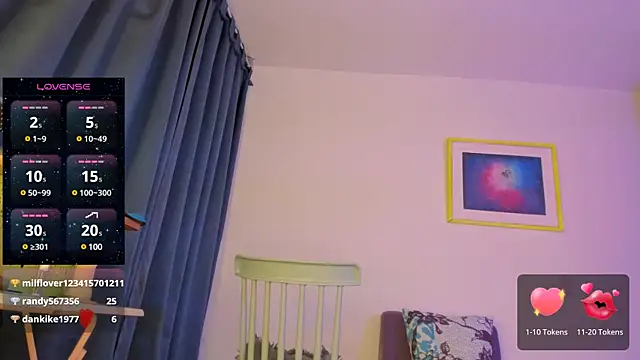 Snapshot of sexual__queen chatting on 03.07.25 sexual queen online show from 03.07.25