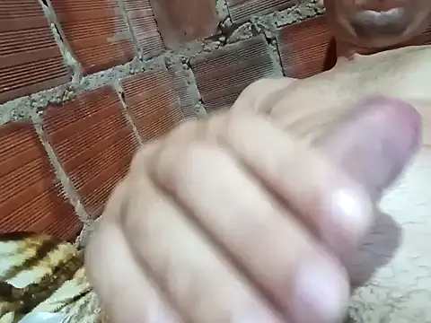 Snapshot of w31 chatting on 10.31.25 w31 online show from 10.31.25