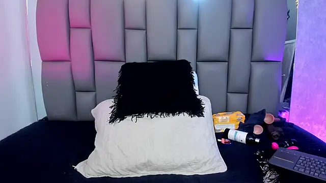  MiaBrown  online show from 01.21.25