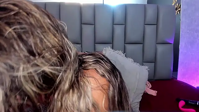  MiaBrown  online show from 03.11.25