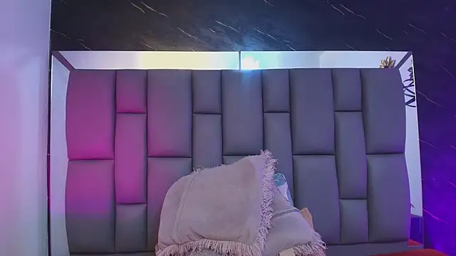  MiaBrown  online show from 02.10.26