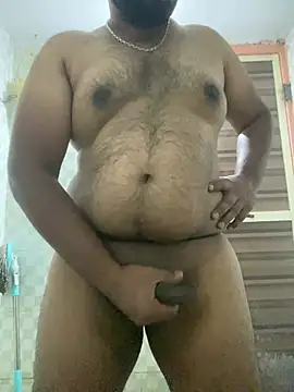 Snapshot of Honeydick7 chatting on 02.25.25 Honeydick7 online show from 02.25.25