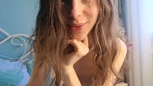 Snapshot of you_desire chatting on 03.12.25 you desire online show from 03.12.25