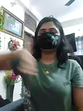 Snapshot of Suvosri chatting on 01.31.25 Suvosri online show from 01.31.25