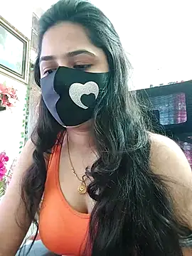 Snapshot of Suvosri chatting on 02.14.25 Suvosri online show from 02.14.25