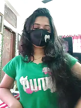 Snapshot of Suvosri chatting on 02.22.25 Suvosri online show from 02.22.25