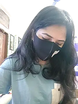 Snapshot of Suvosri chatting on 03.04.25 Suvosri online show from 03.04.25