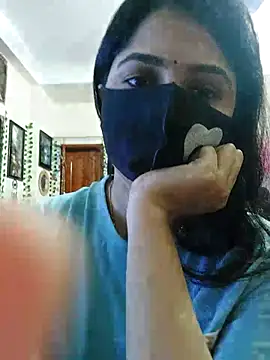 Snapshot of Suvosri chatting on 03.04.25 Suvosri online show from 03.04.25