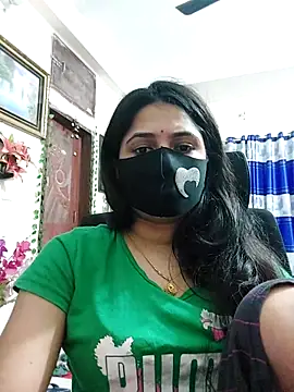 Snapshot of Suvosri chatting on 03.07.25 Suvosri online show from 03.07.25