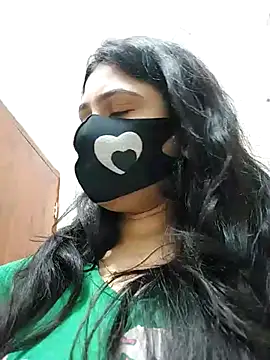 Snapshot of Suvosri chatting on 03.07.25 Suvosri online show from 03.07.25