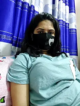 Snapshot of Suvosri chatting on 03.08.25 Suvosri online show from 03.08.25