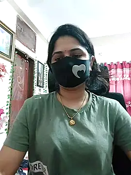 Snapshot of Suvosri chatting on 03.16.25 Suvosri online show from 03.16.25