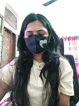 Snapshot of Suvosri chatting on 03.23.25 Suvosri online show from 03.23.25