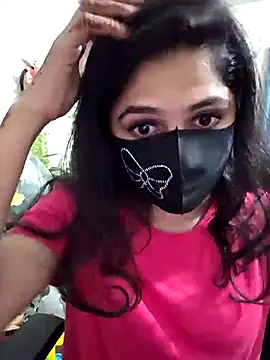 Snapshot of Suvosri chatting on 09.24.25 Suvosri online show from 09.24.25