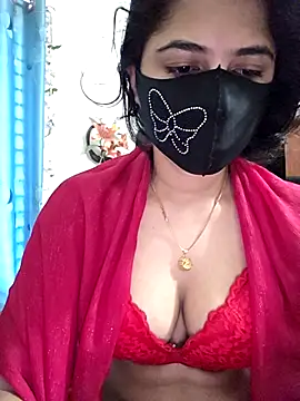 Snapshot of Suvosri chatting on 10.03.25 Suvosri online show from 10.03.25