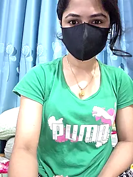 Snapshot of Suvosri chatting on 10.15.25 Suvosri online show from 10.15.25