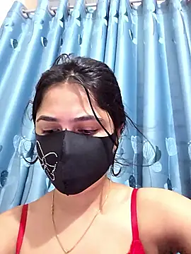 Snapshot of Suvosri chatting on 10.17.25 Suvosri online show from 10.17.25