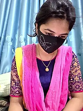 Snapshot of Suvosri chatting on 10.19.25 Suvosri online show from 10.19.25