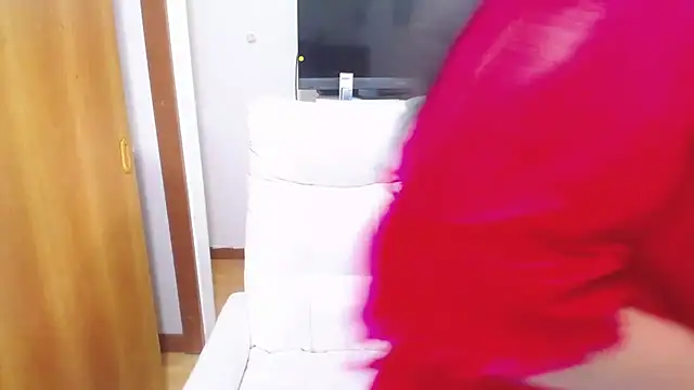 Yunhot  online show from 10.12.25