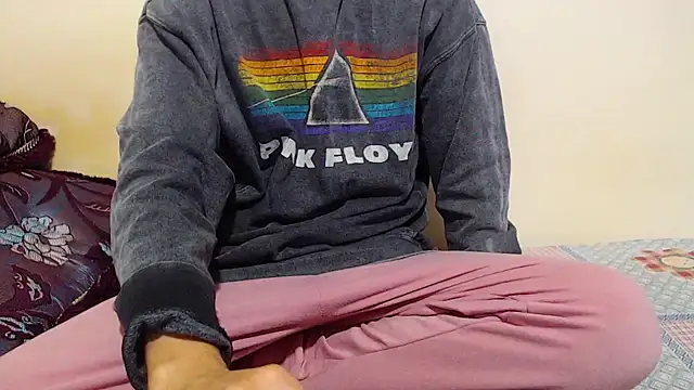 Alexdelarge323 online show from 12.30.24