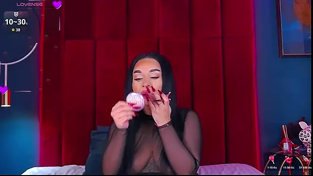 MadyLuxxx online show from 10.22.25