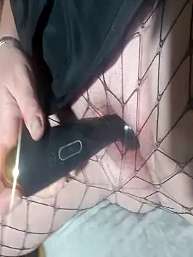 Snapshot of MadamRoxy chatting on 10.24.25 MadamRoxy online show from 10.24.25