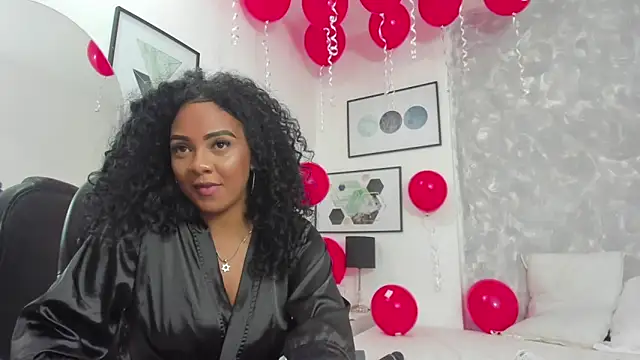 Tanisha  campbell online show from 02.14.25