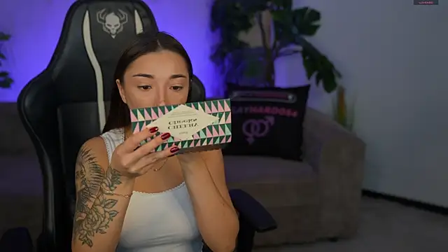 Jasmine Flow online show from 11.07.25