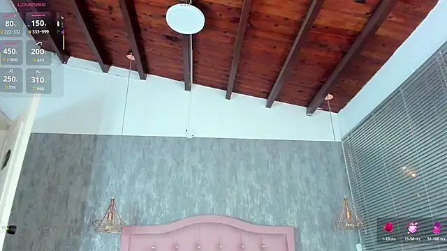 naomidibello online show from 04.07.26