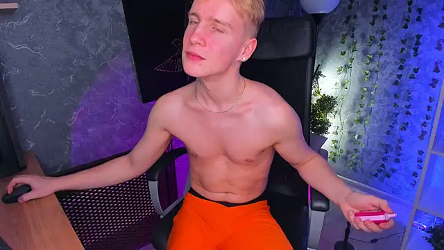 AlexxSweet online show from 12.07.24